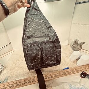 Sling Bag Black White Lightweight Crossbody Backpack Travel‎ Shoulder Bag